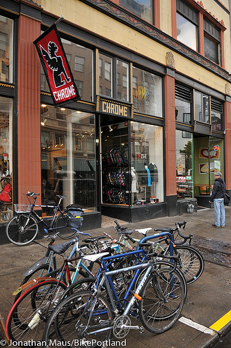 New Chrome store in downtown Portland-21